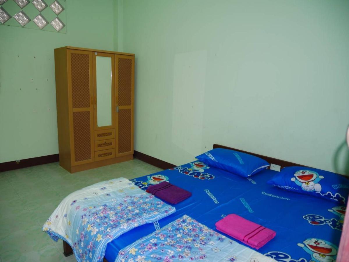 Kim Mansion คิมแมนชั่น Aparthotel Бурирам Екстериор снимка